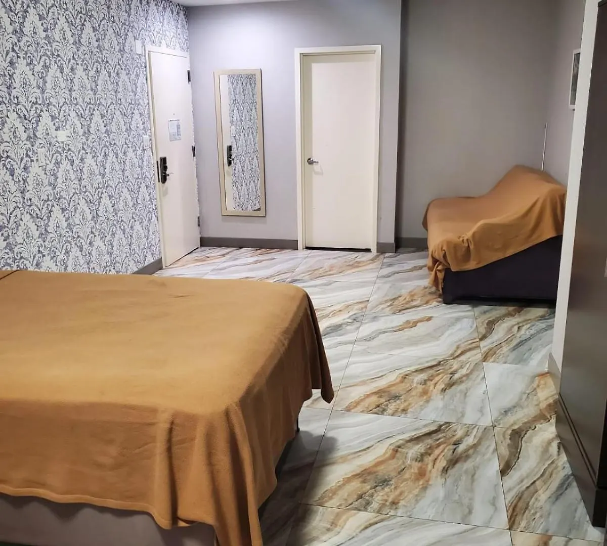 The Essence Hotel At Jfk New York